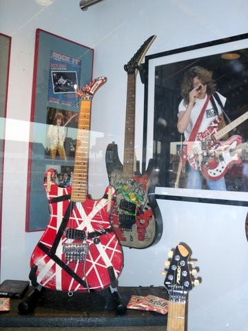 Ed's Real Frankienstien In Hollwood, Guitar walk,