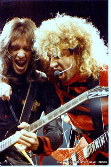 Sammy and Gary Pihl jamming down in Dallas @ Reunion Arena