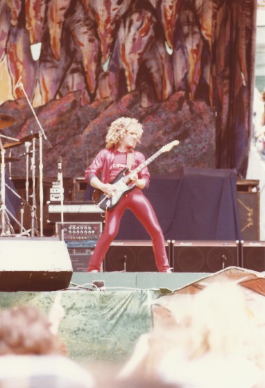 1979-05-06 @ Oakland Coliseum, DOG #1