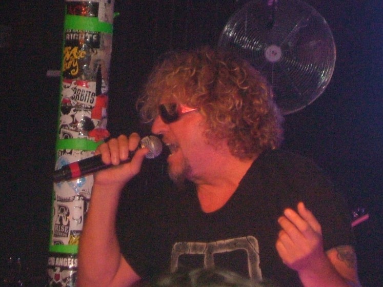 Chickenfoot's first show